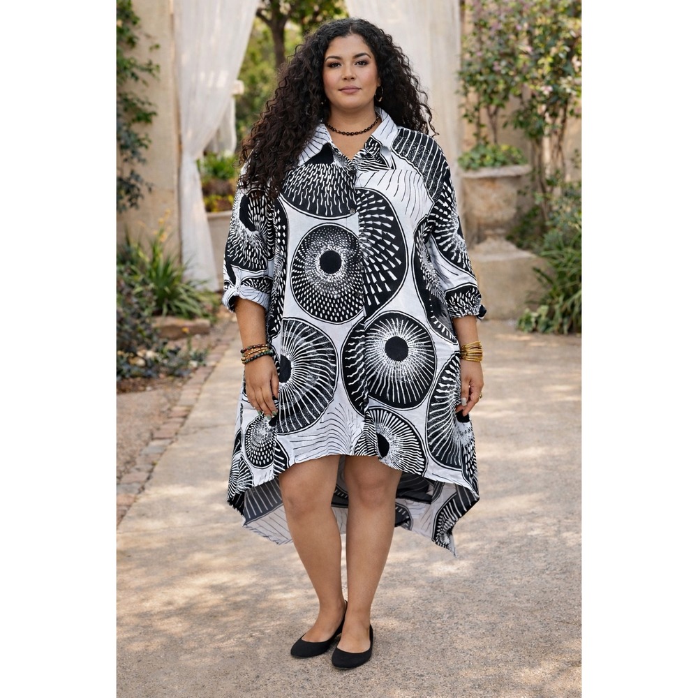 Step In Style Black‎ White Shirt Dress 2X Modern Chic Artsy Eclectic Asymmetric